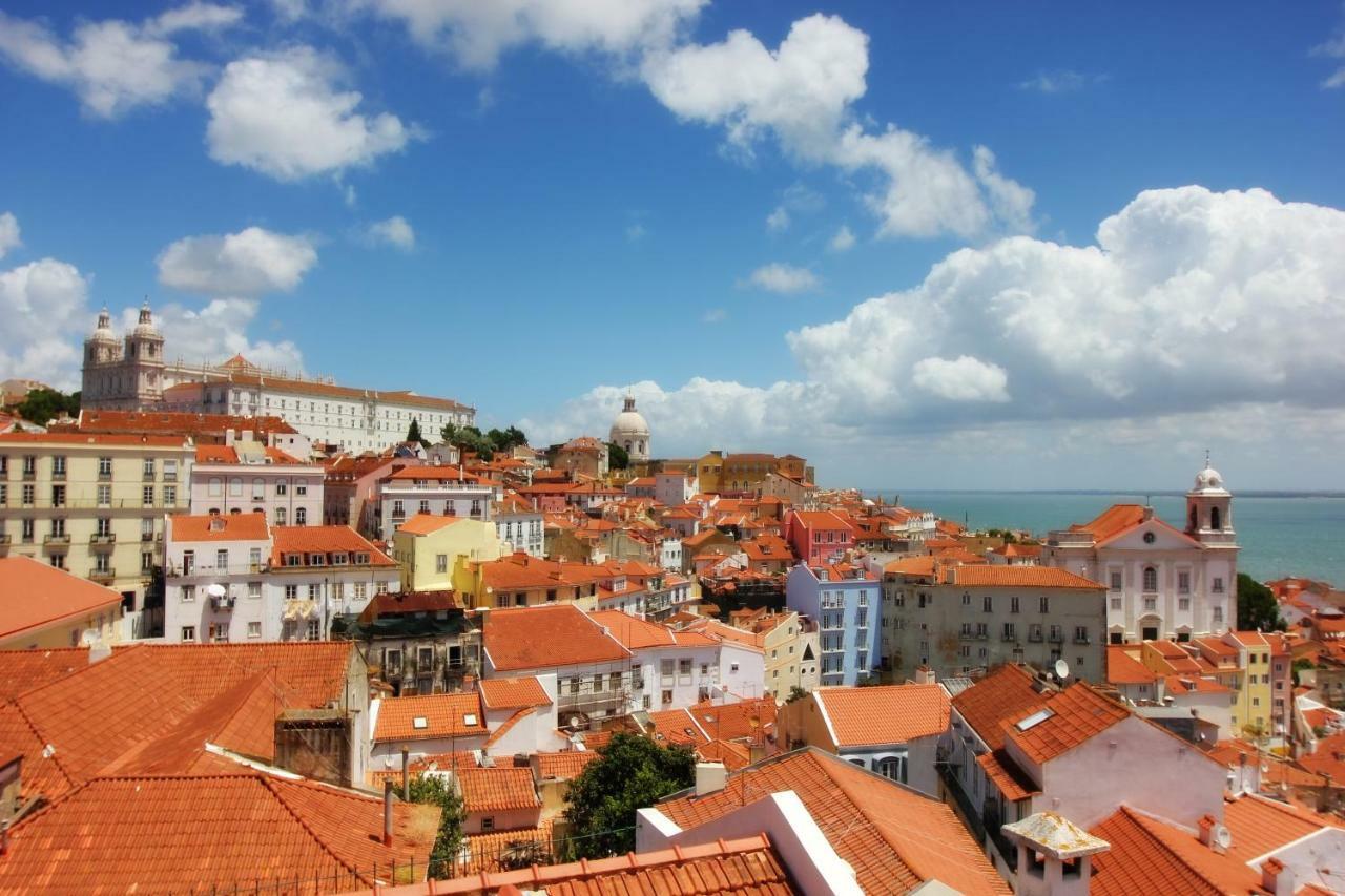 Sweethome At Alfama'S Heart Lisbona Esterno foto