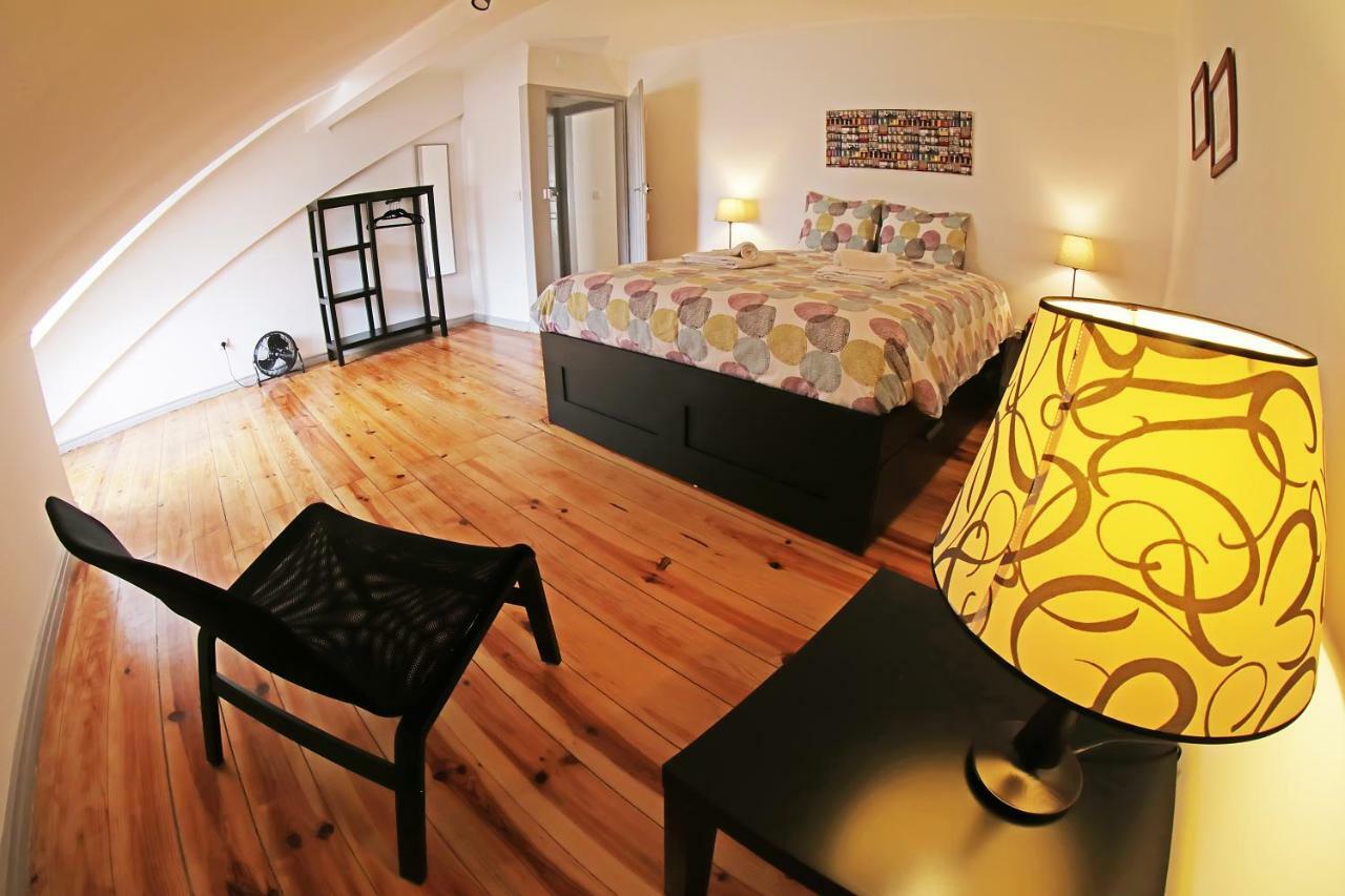 Sweethome At Alfama'S Heart Lisbona Esterno foto