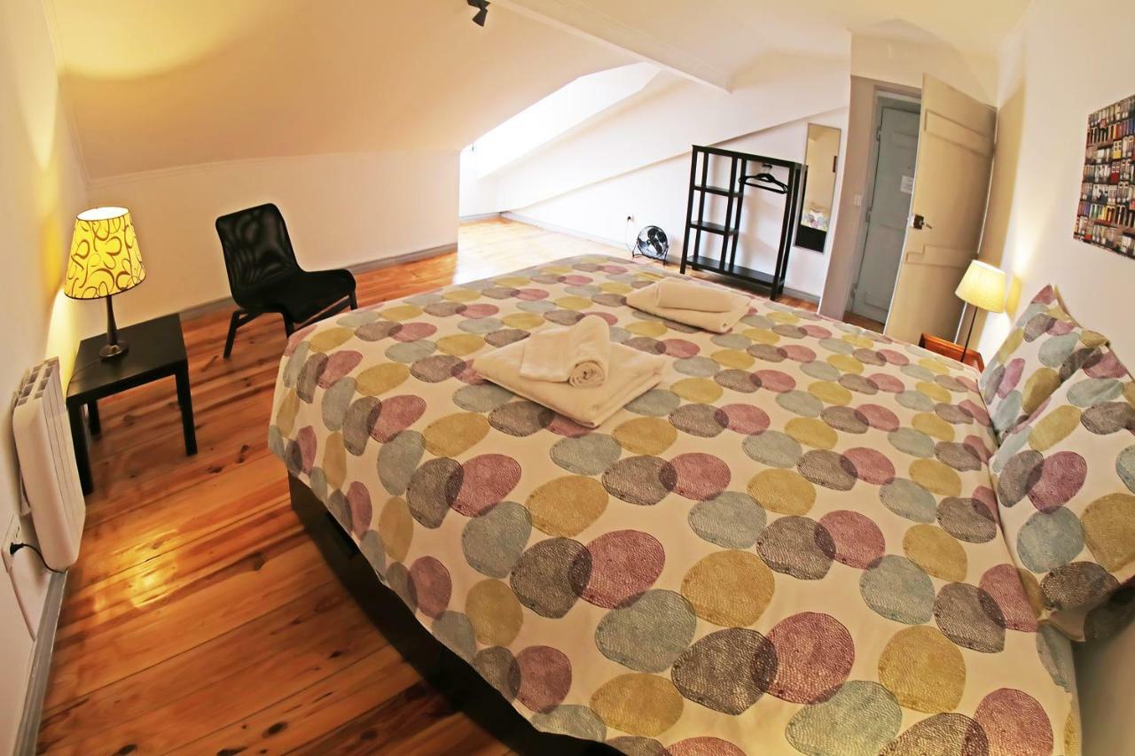 Sweethome At Alfama'S Heart Lisbona Esterno foto