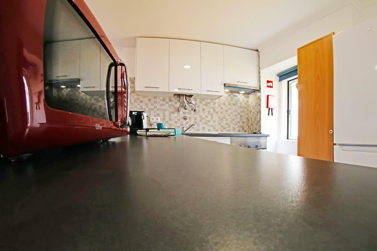Sweethome At Alfama'S Heart Lisbona Esterno foto